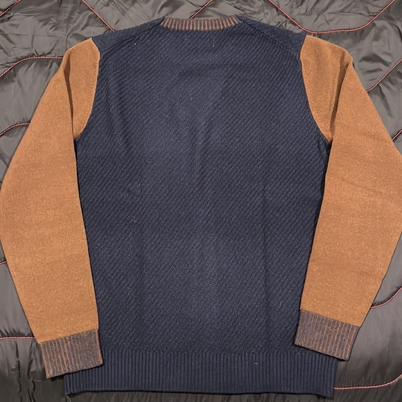 Frank & Oak Sweater - Picture 4 of 5